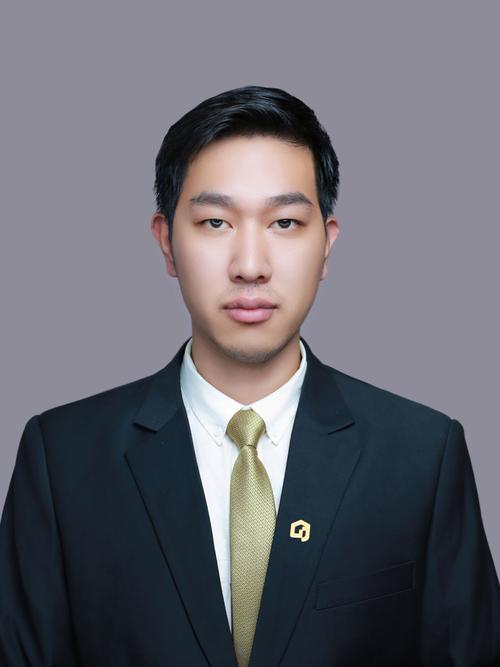 喬詩釋房地產經紀人